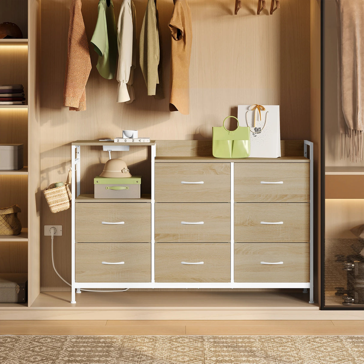 Industriële BukkitBow commode met 8 laden en ingebouwd stopcontact, modern dressoir met metalen handgrepen en houten afwerking