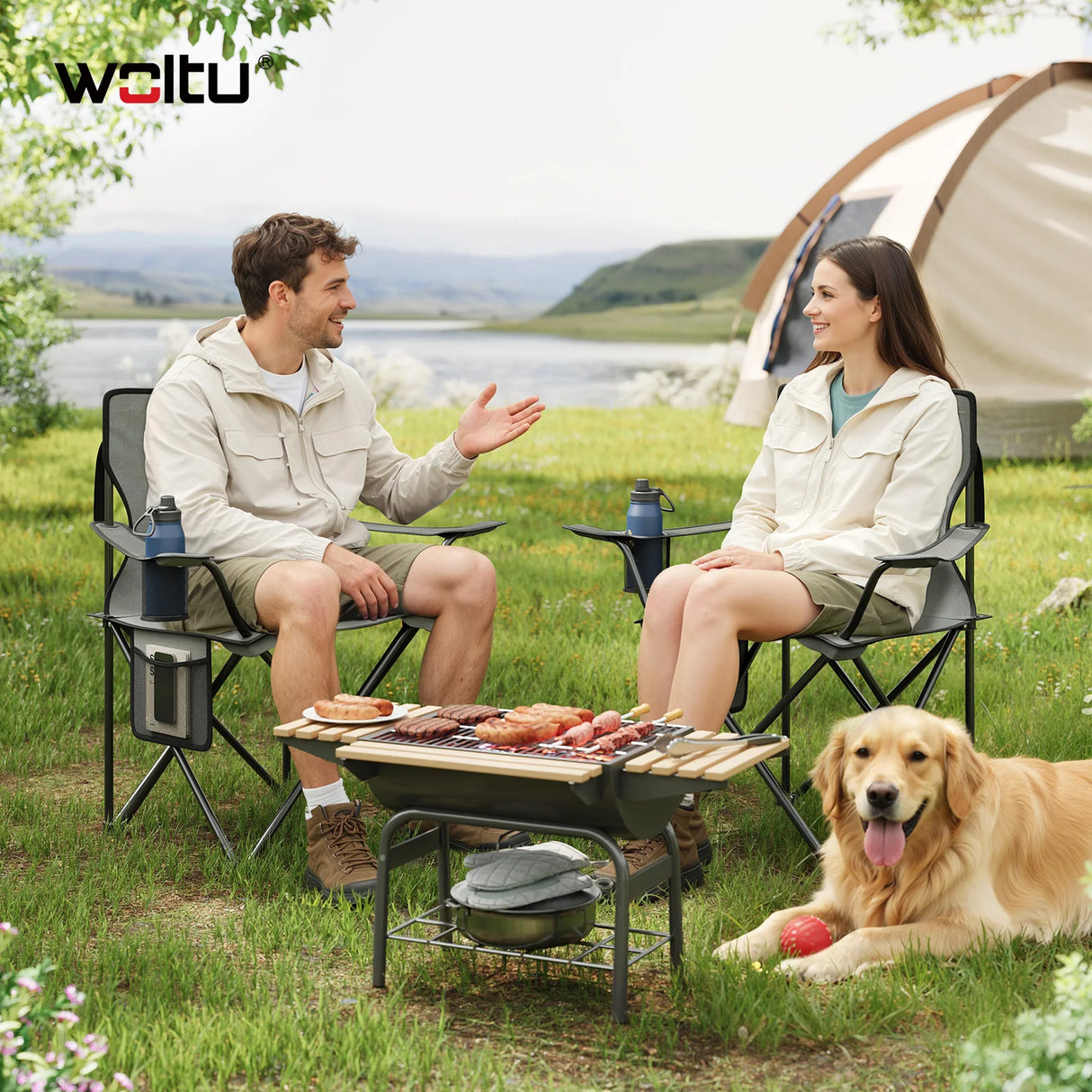 Set van 2 opvouwbare BukkitBow campingstoelen met bekerhouder en draagtas, lichtgewicht en ideaal voor kampeeractiviteiten.