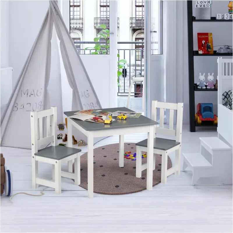 BukkitBow kindertafel met stoelen, compact en veilig ontwerp, afmetingen 60x50x48cm, geschikt voor kinderen.