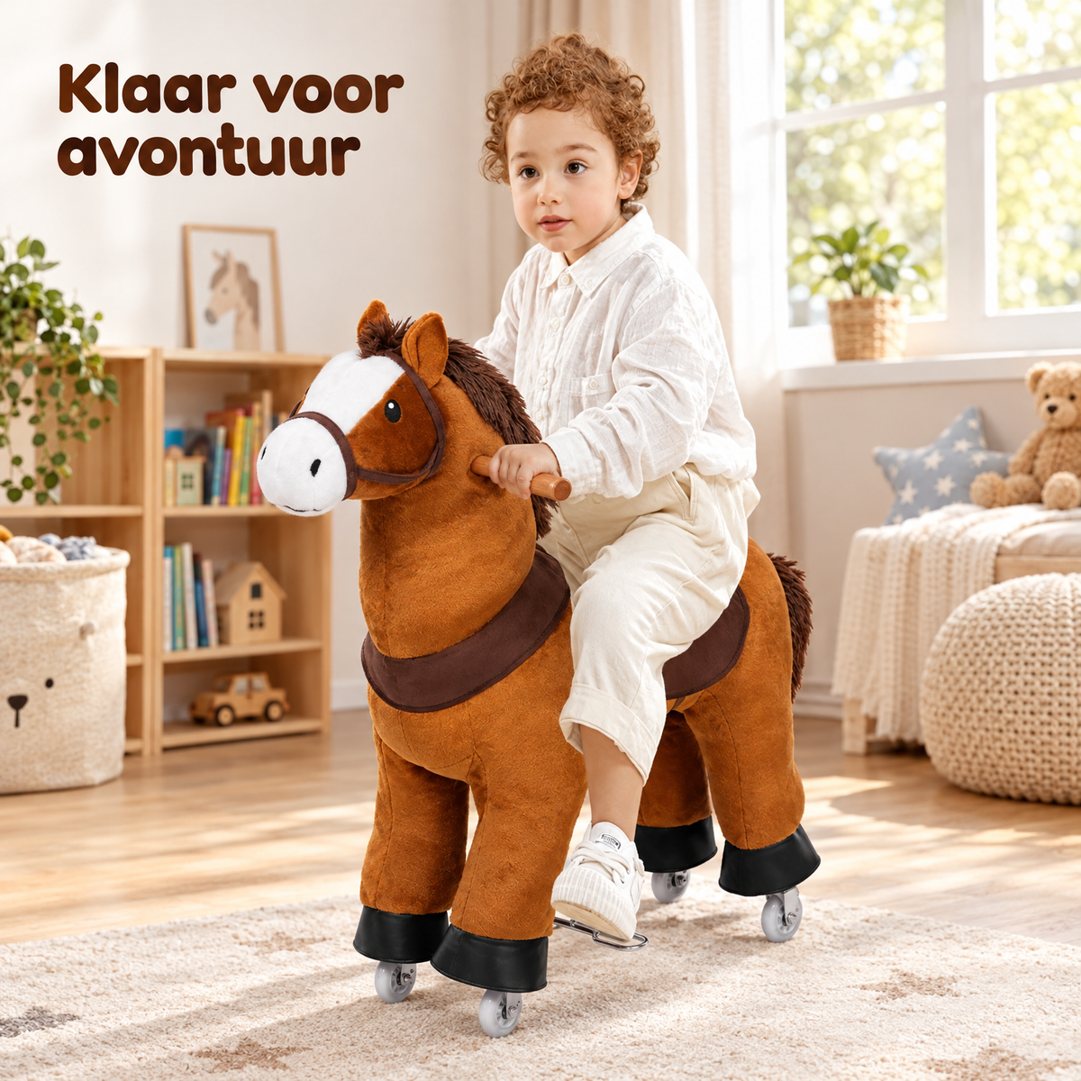 Bruin pluche rijpaard op wielen van BukkitBow met geluid, geschikt voor verschillende leeftijden, ideaal voor speelplezier.