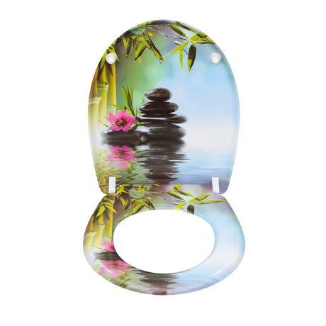 Ovale BukkitBow toiletbril van Duroplast met print, softclose en quick release, afmeting 37 × 47,5 cm, op toilet geïnstalleerd