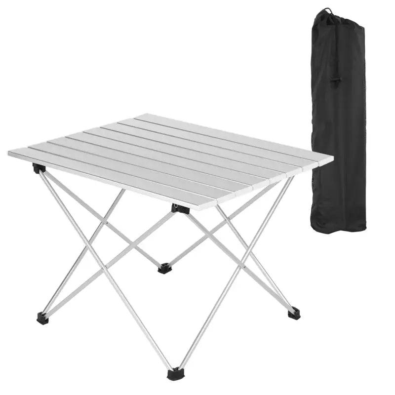 Aluminium campingtafel van BukkitBow, opvouwbaar met antislip pootjes en draagtas, compact formaat voor kampeerplezier.