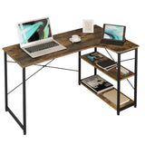 Industrieel hoekbureau BukkitBow met 2 opbergplanken en afmetingen 120x74cm, zwart metalen frame en houten werkblad