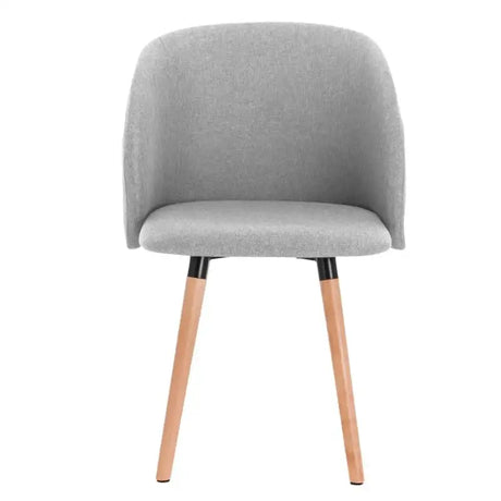 Linnen eetkamerstoel van BukkitBow met massief houten frame en ergonomisch ontwerp, zithoogte 47 cm.