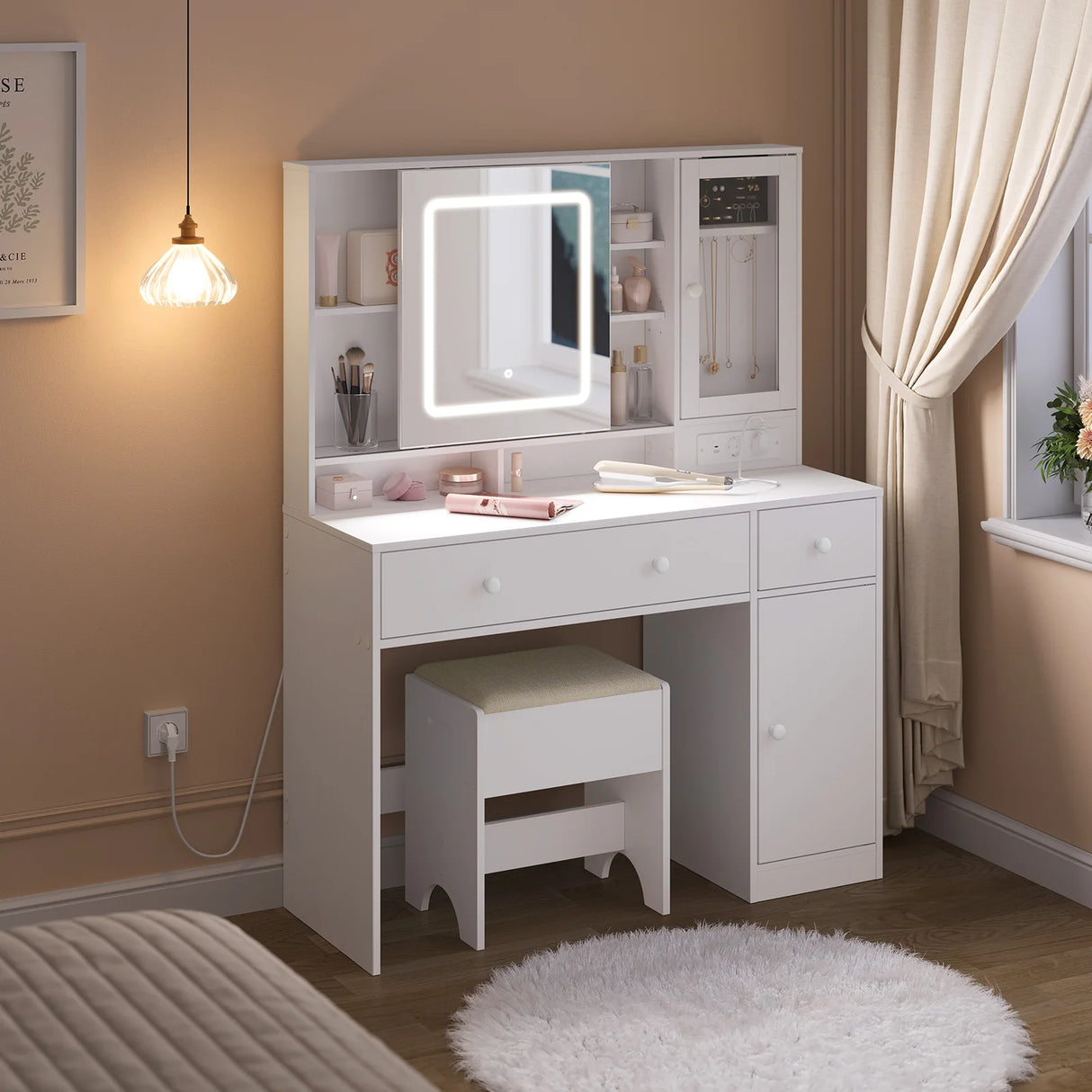 Luxe witte BukkitBow kaptafel met schuifspiegel en sieradenkast, elegante en functionele meubel voor in de slaapkamer