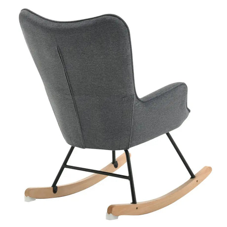 Luxe BukkitBow relaxstoel met moderne wingstijl, zachte ribfluwelen bekleding, metalen poten en zithoogte van 46 cm.