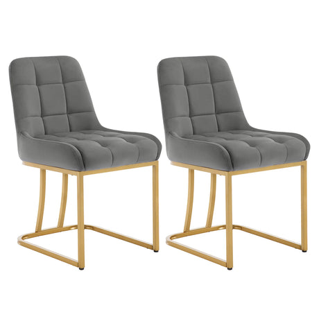 Twee luxe velvet eetkamerstoelen van BukkitBow met gouden frame, elegant design en comfortabele zit, set van 2 stuks.