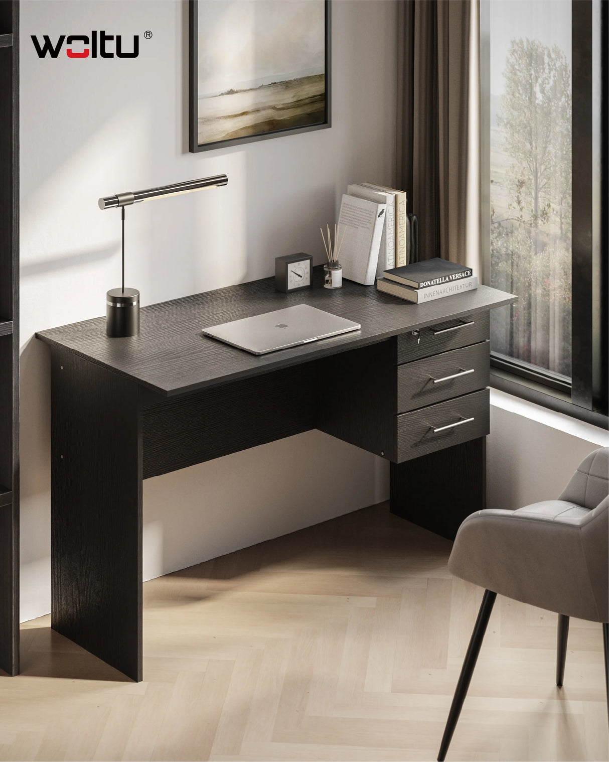 Modern BukkitBow bureau met 3 laden en slot, 120 cm breed, strak design en stevige constructie voor kantoorruimtes.