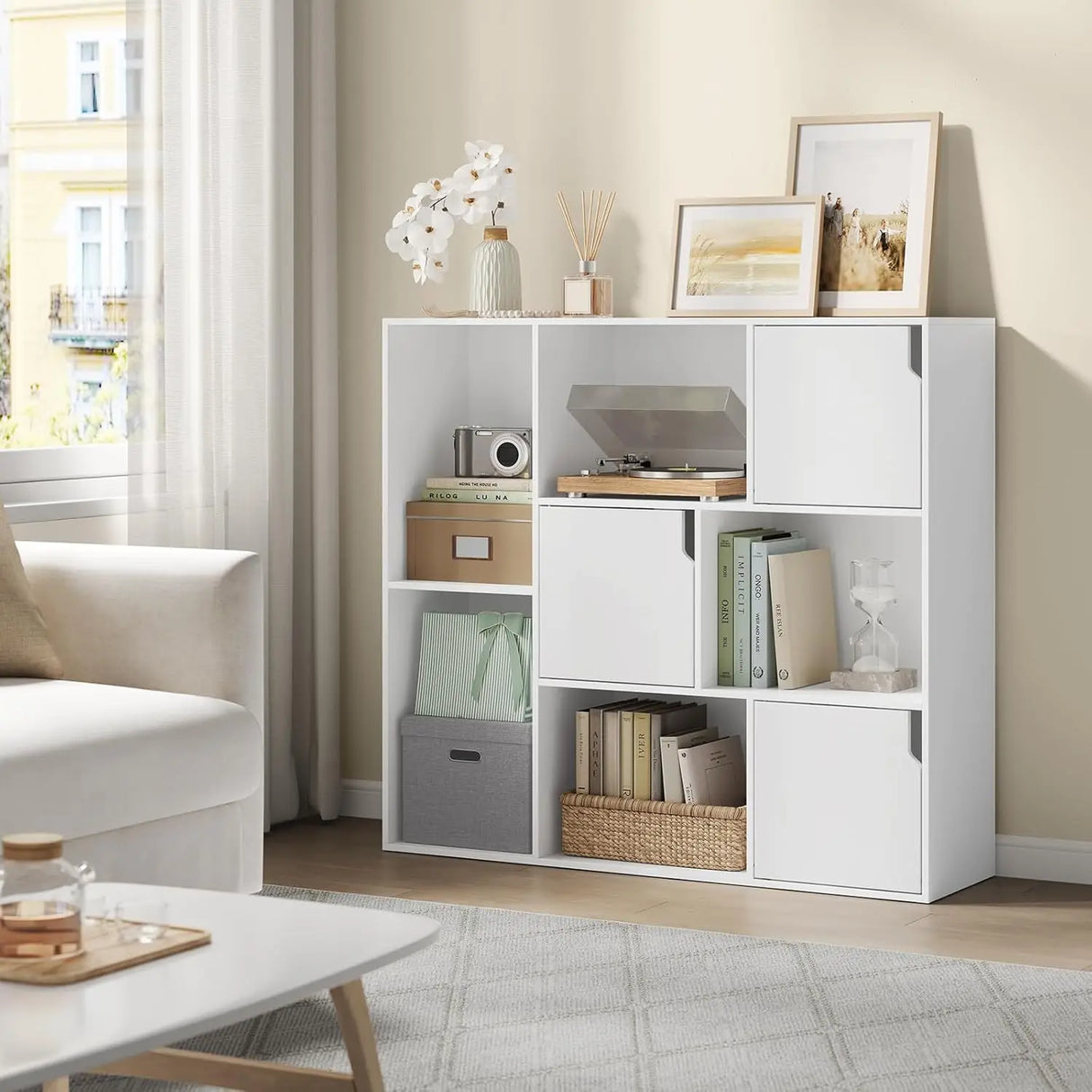 BukkitBow - Moderne Boekenkast met 8 Vakken en Deuren - FSC Hout