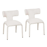 Twee moderne BukkitBow eetkamerstoelen met metalen onderstel en wielen, strak design en comfortabele zithouding.