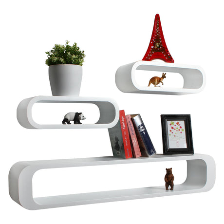 Moderne BukkitBow zwevende wandplankenset met 3 delen, strak design en natuurlijke afwerking voor in de woonkamer of slaapkamer.