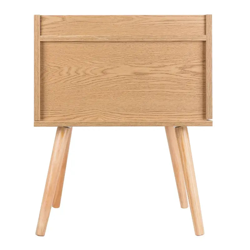 BukkitBow nachtkastje van MDF en massief licht eikenhout met open opbergvak, afmetingen 46x38x60cm, maximaal 5kg belasting.