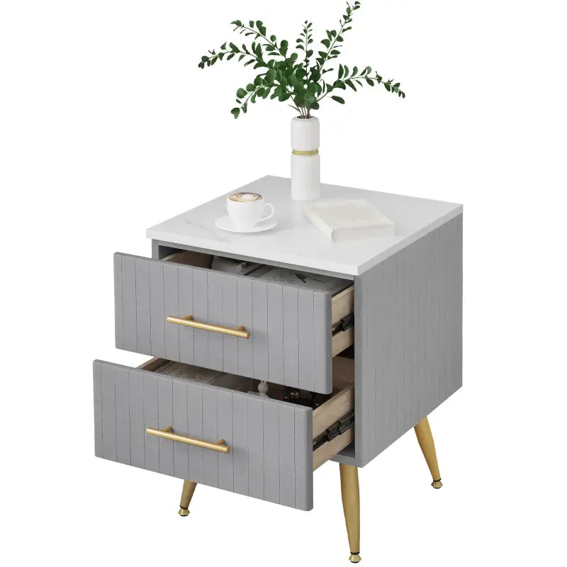 BukkitBow nachtkastje van fluweel met gouden poten, 2 lades, afmetingen 40x40x50 cm, elegant en modern design