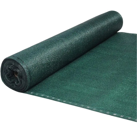 Groene BukkitBow privacyscherm van 150 g/m² met 85% schaduwing, temperatuurbestendig en inclusief kabelbinders, zichtbaar in beeld