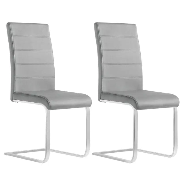 Set van 2 BukkitBow eetkamerstoelen met leren en fluweel, hoge rugleuning en metalen poten, zithoogte 48,5 cm.