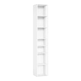 Witte BukkitBow hoge boekenkast met 7 vakken, 178,5 cm hoog, smal ontwerp, ideaal voor boeken en decoratie.