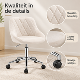 Detail van materiaal en afwerking van fluwelen bureaustoel