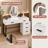 Detail van materiaal en afwerking van kaptafel met LED-spiegel
