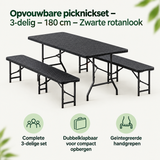 Opvouwbare picknickset van BukkitBow, 3-delig in zwart rotanlook, inclusief tafel en twee stoelen, compact en handig voor buiten.