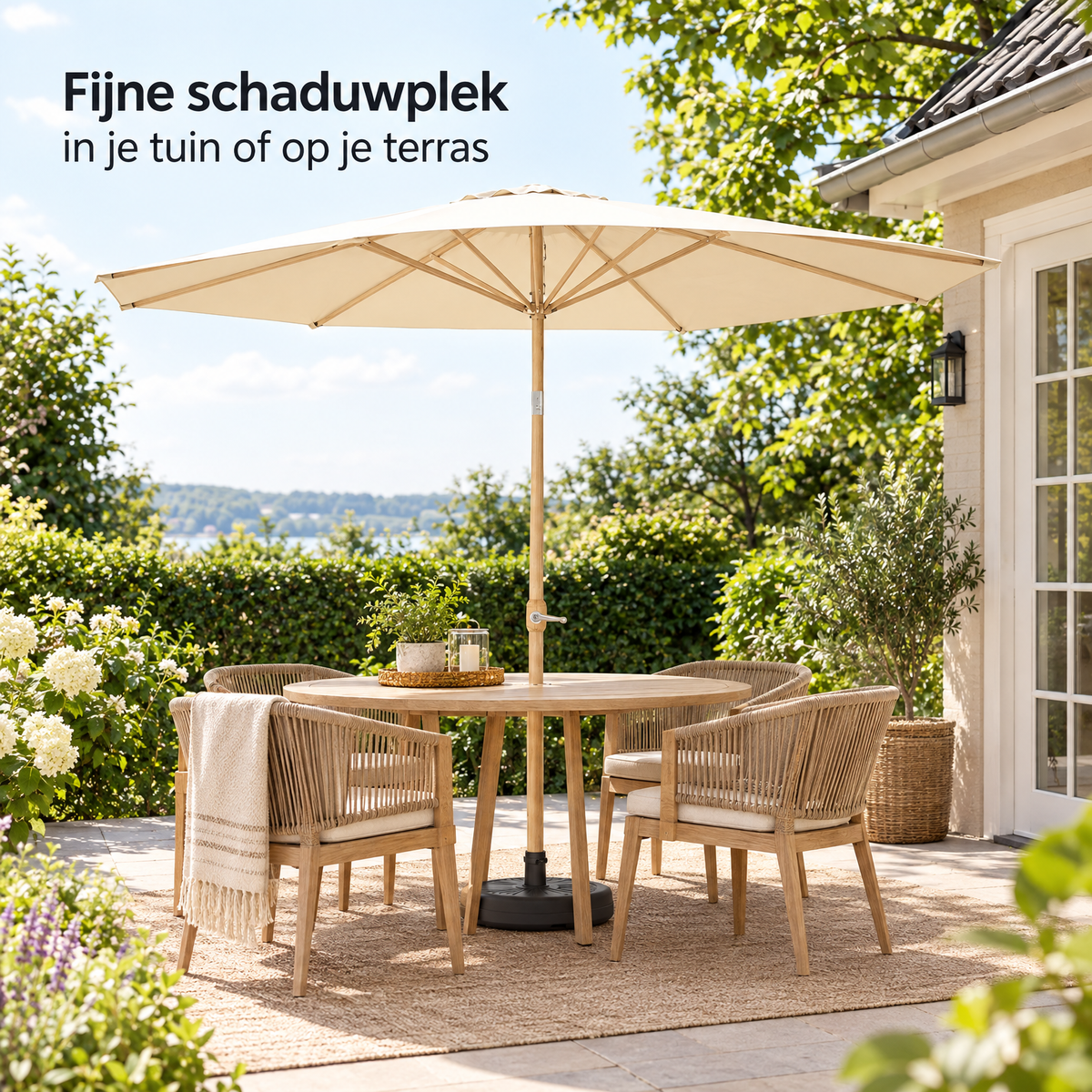 Rond beige stokparasol van 300 cm met kantelbare functies en slinger, geschikt voor buitengebruik, van BukkitBow.