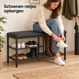 schoenenbank met kussen in gebruik in een passende praktijksituatie
